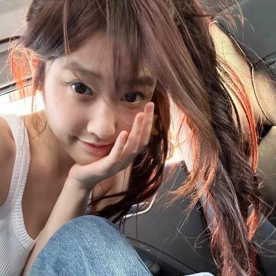 大小姐才不会玩格斗游戏